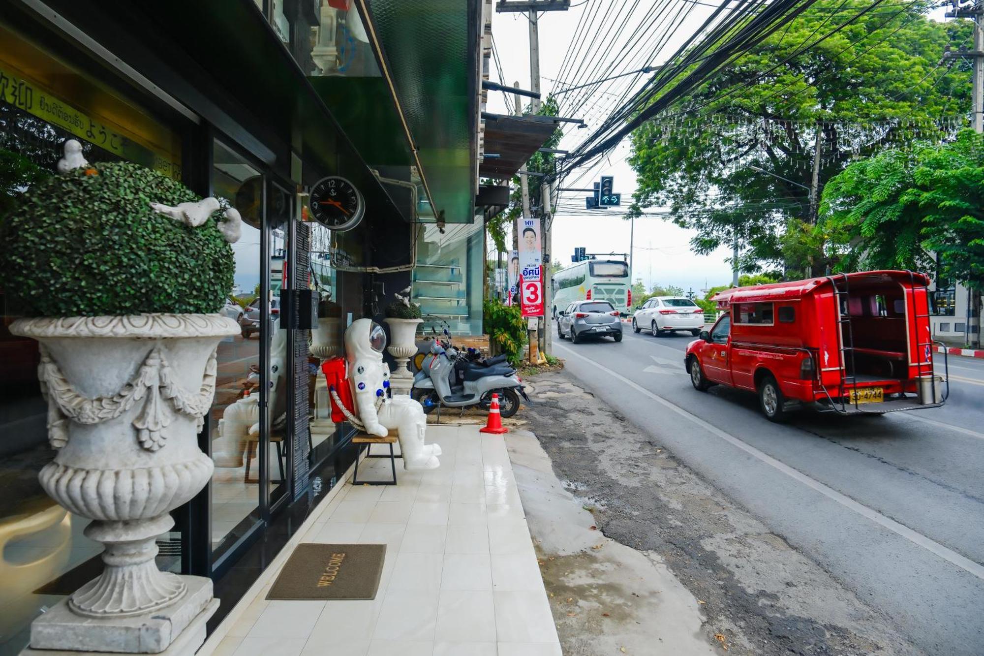 Goya Hotel Chiang Mai Esterno foto