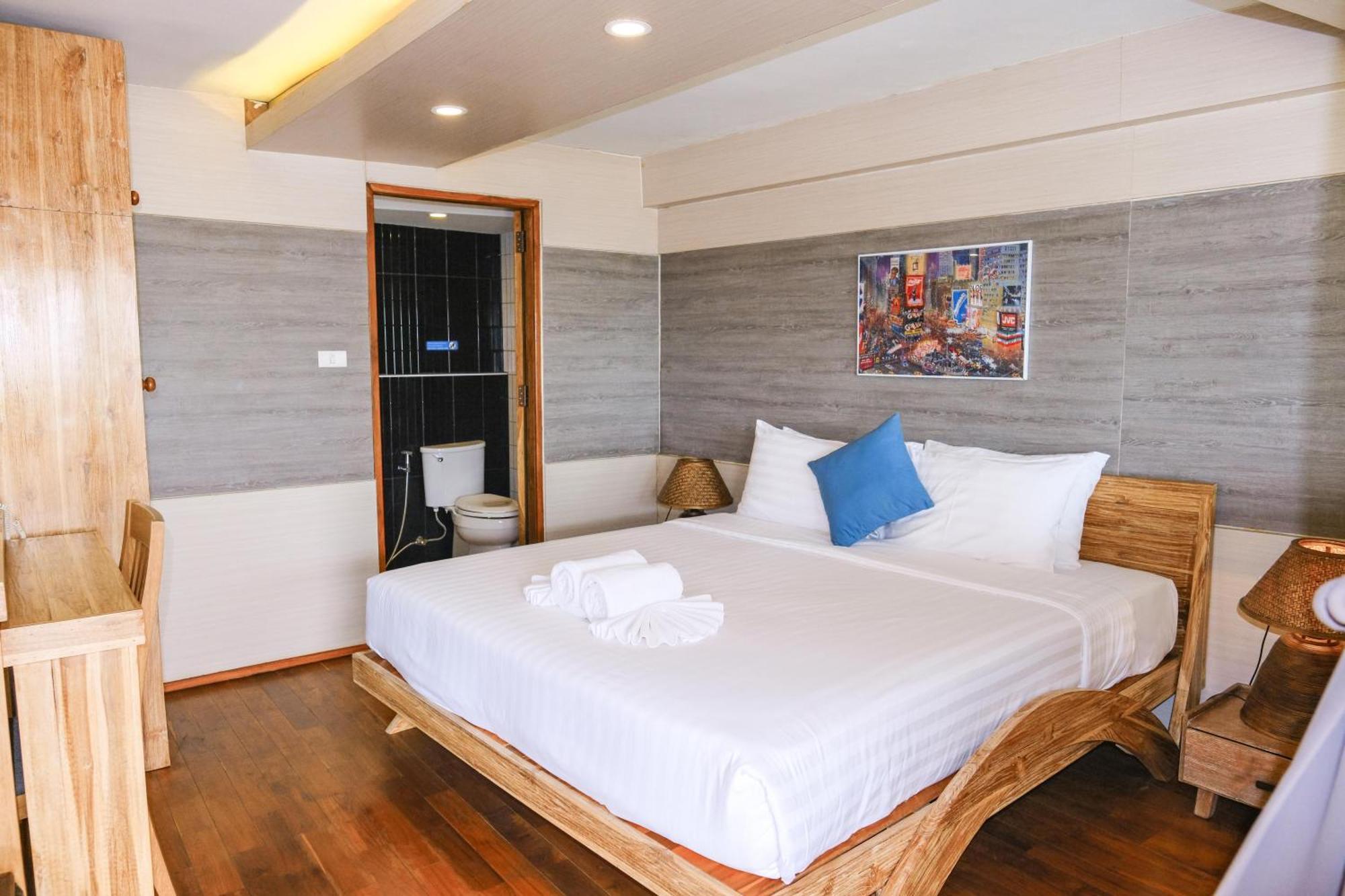 Goya Hotel Chiang Mai Esterno foto