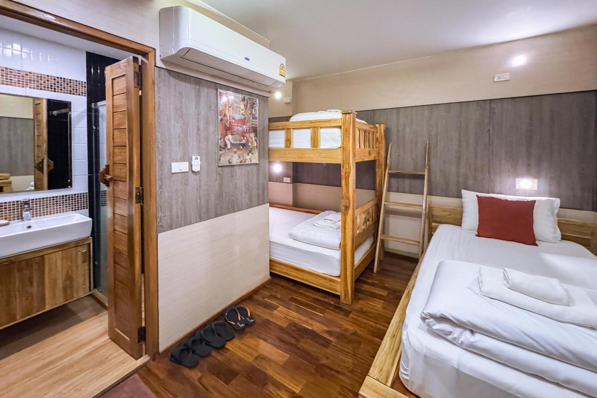 Goya Hotel Chiang Mai Esterno foto